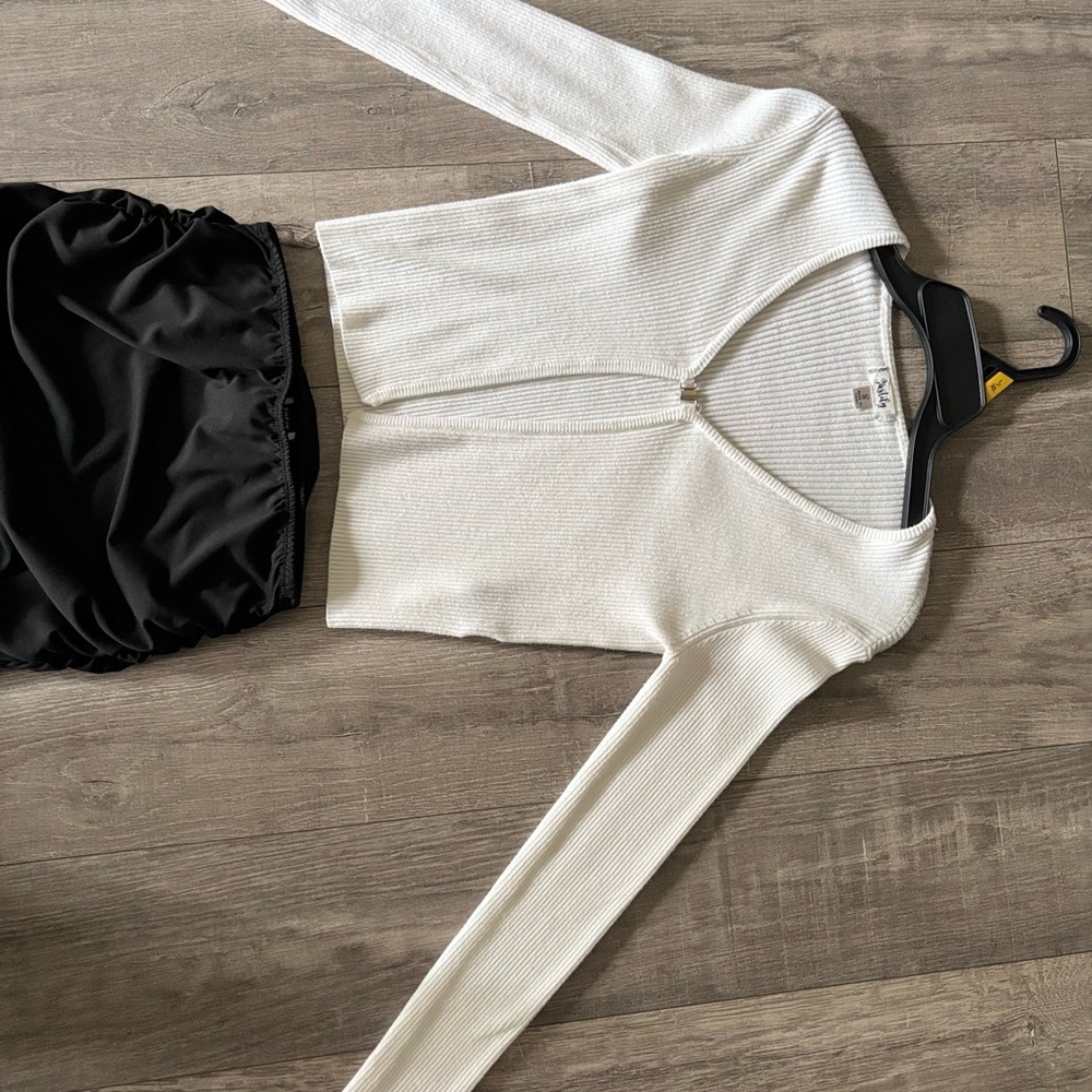 Chic Cream Long Sleeve Women's Top